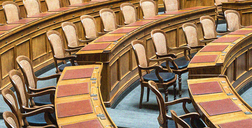 Parliament desks and chairs | Readable, fast reliable readability test for plain language compliance